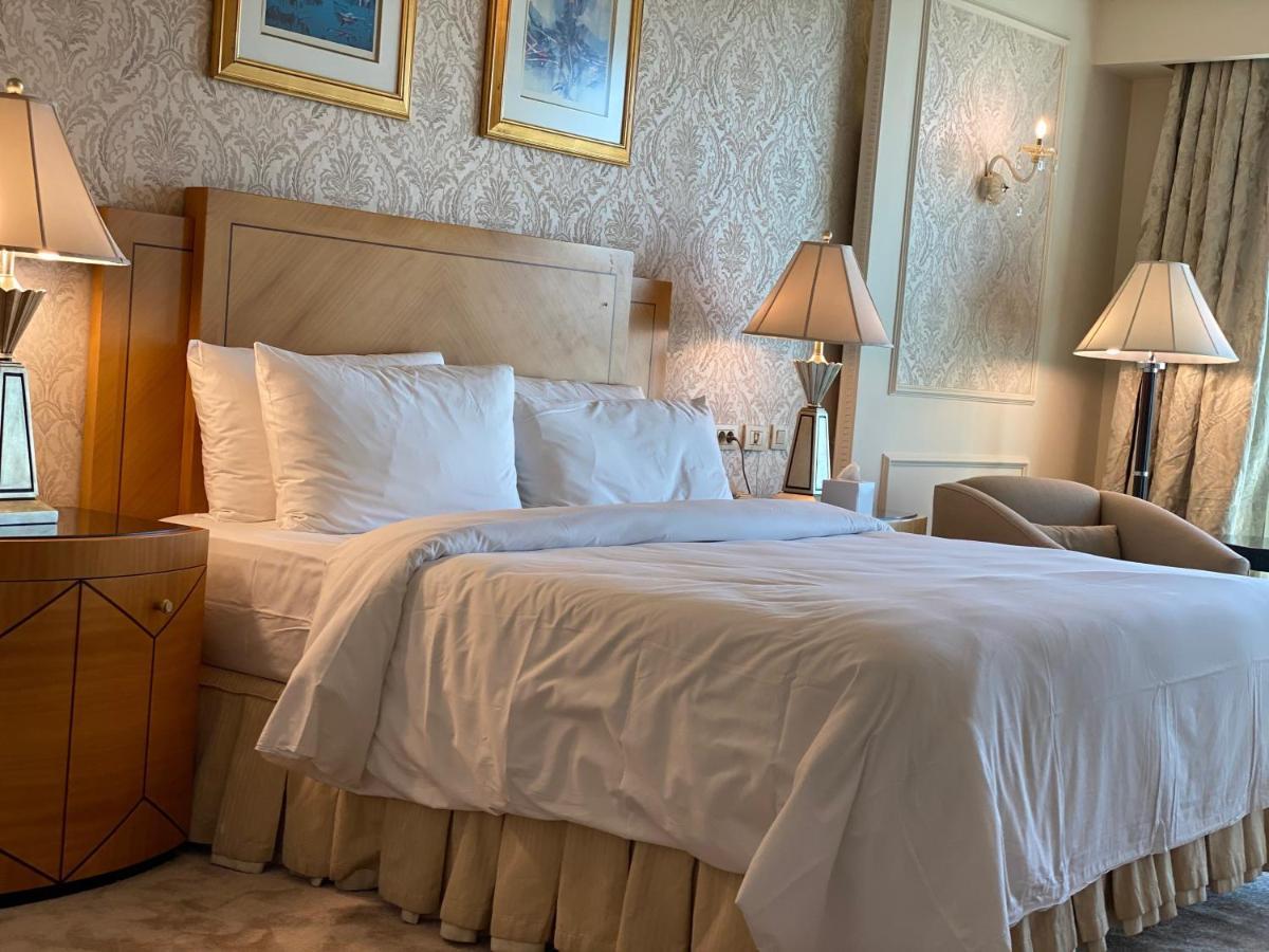 Chez Haytham At Four Seasons Nile Plaza Residential Suite ไคโร ภายนอก รูปภาพ